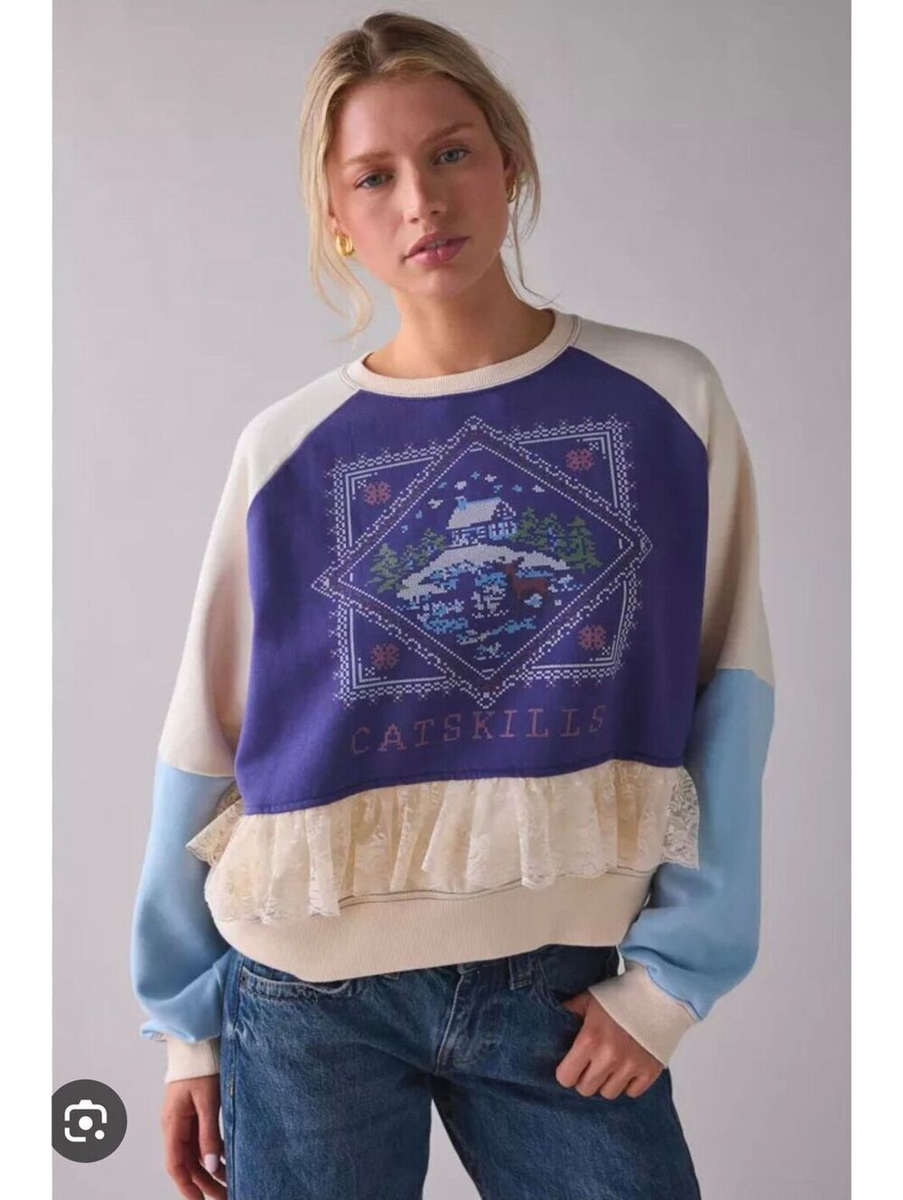 $89|Sz.XS [23"PTP]|BDG Raven Crafty Lace Trim Patchwork Graphic Pullover